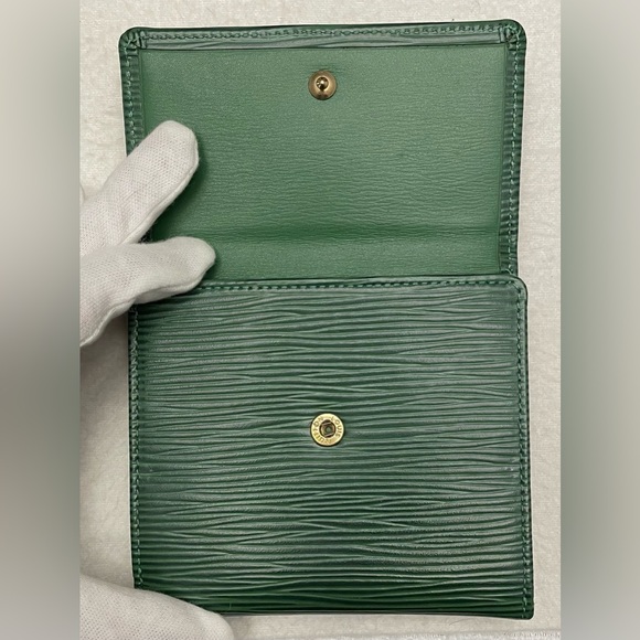 Louis Vuitton Authentic Vintage Forest Green Bifold Compact Wallet - Picture 7 of 13